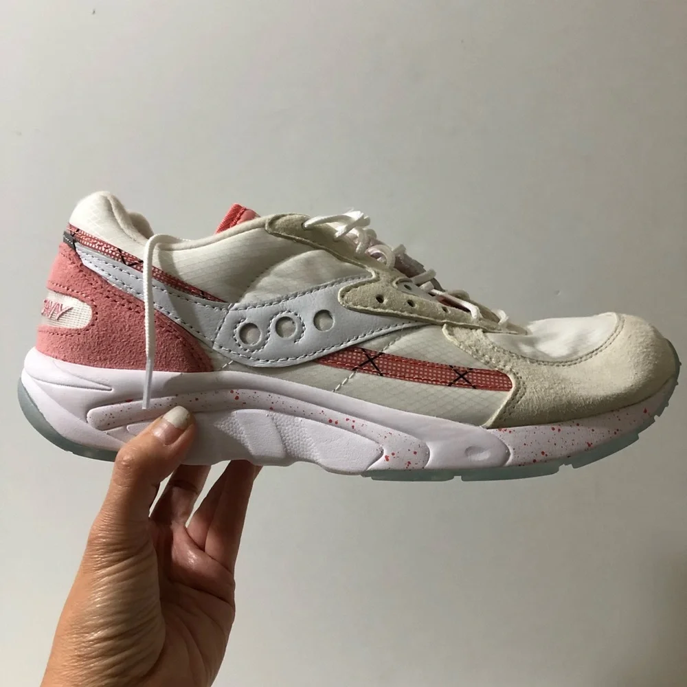 NEW Saucony Leather Suede Aya Peaches and Cream Sneakers 9 - Picture 3 of 14